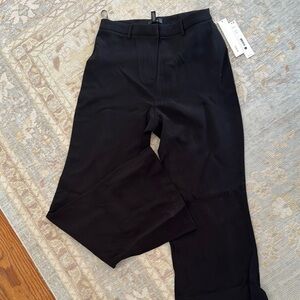 Aqua - wide leg black pant. Size S. NWT